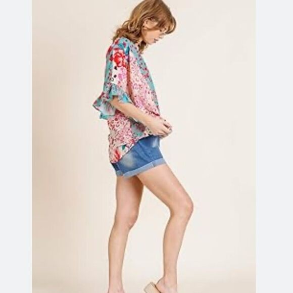 Umgee Floral Mixed Animal Print Crossbody Top - Picture 2 of 10